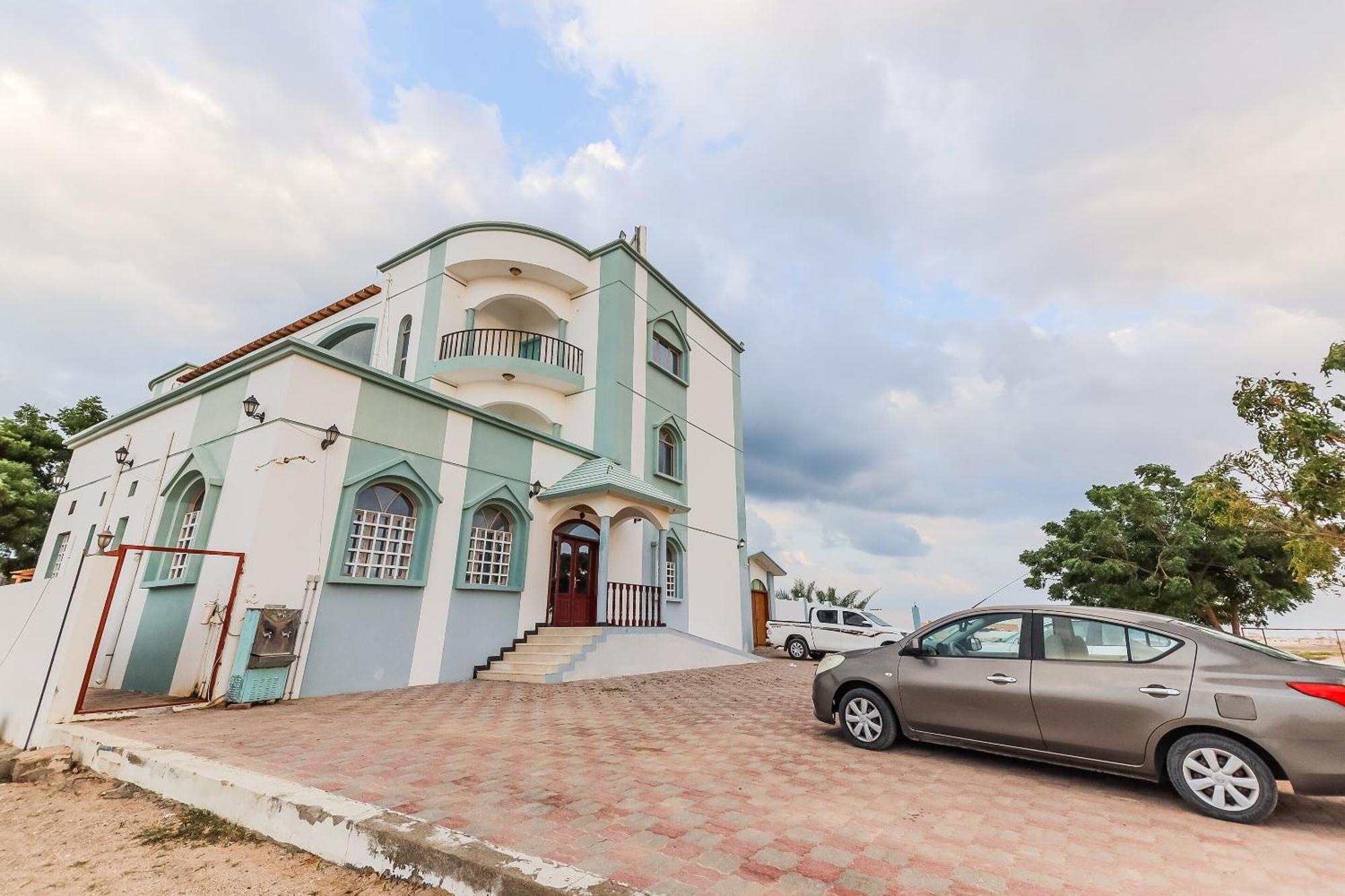Super Oyo 110 Ras Al Hadd Guest House المظهر الخارجي الصورة